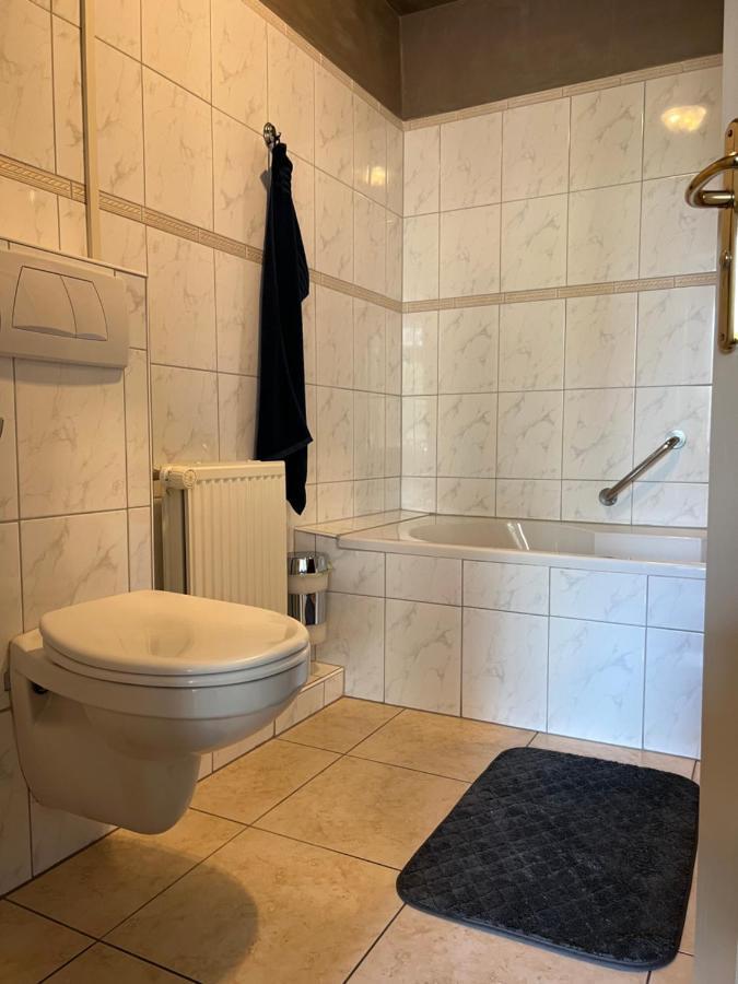 Logies Aan De Dam Hotel Мидълбург Екстериор снимка